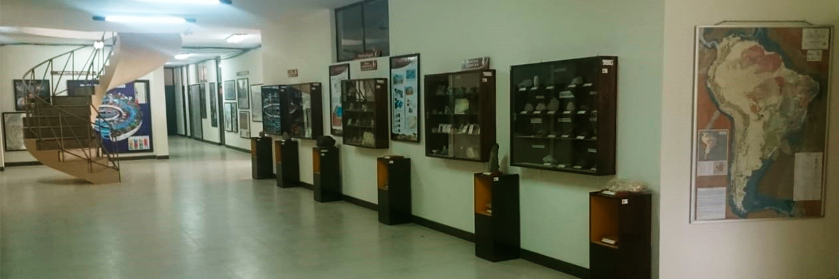 CENTRO DE EXPOSICIONES DE RECURSOS DIDÁCTICOS EN GEOCIENCIAS - CEREDI